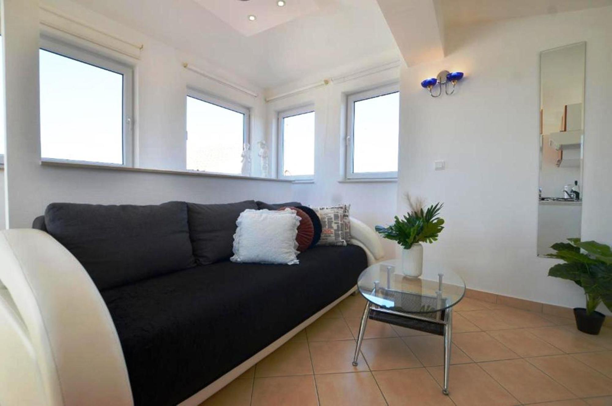Augusta Apartment Rovinj Exterior photo