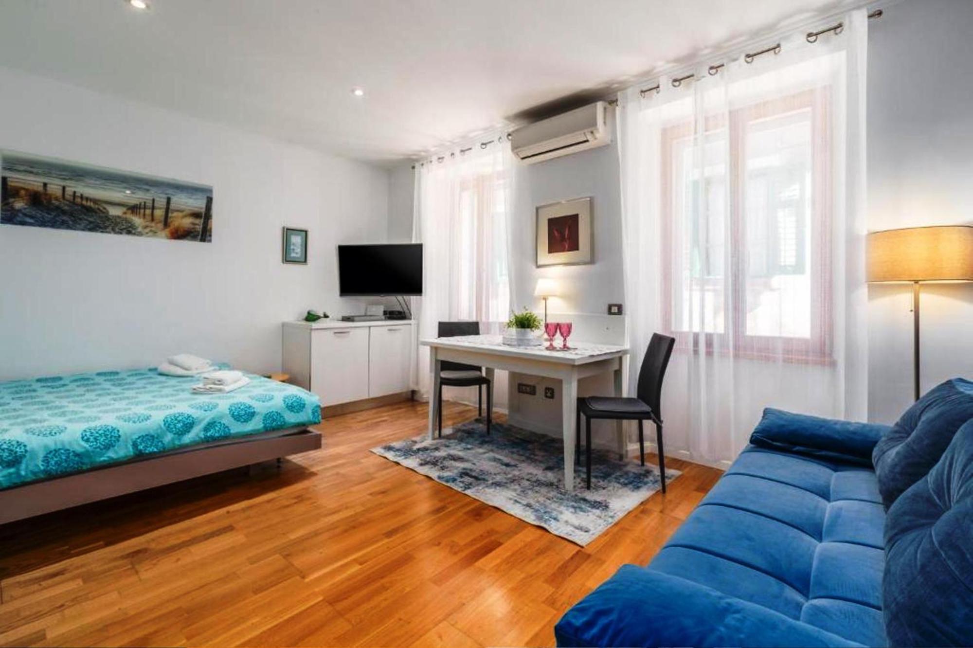 Augusta Apartment Rovinj Exterior photo