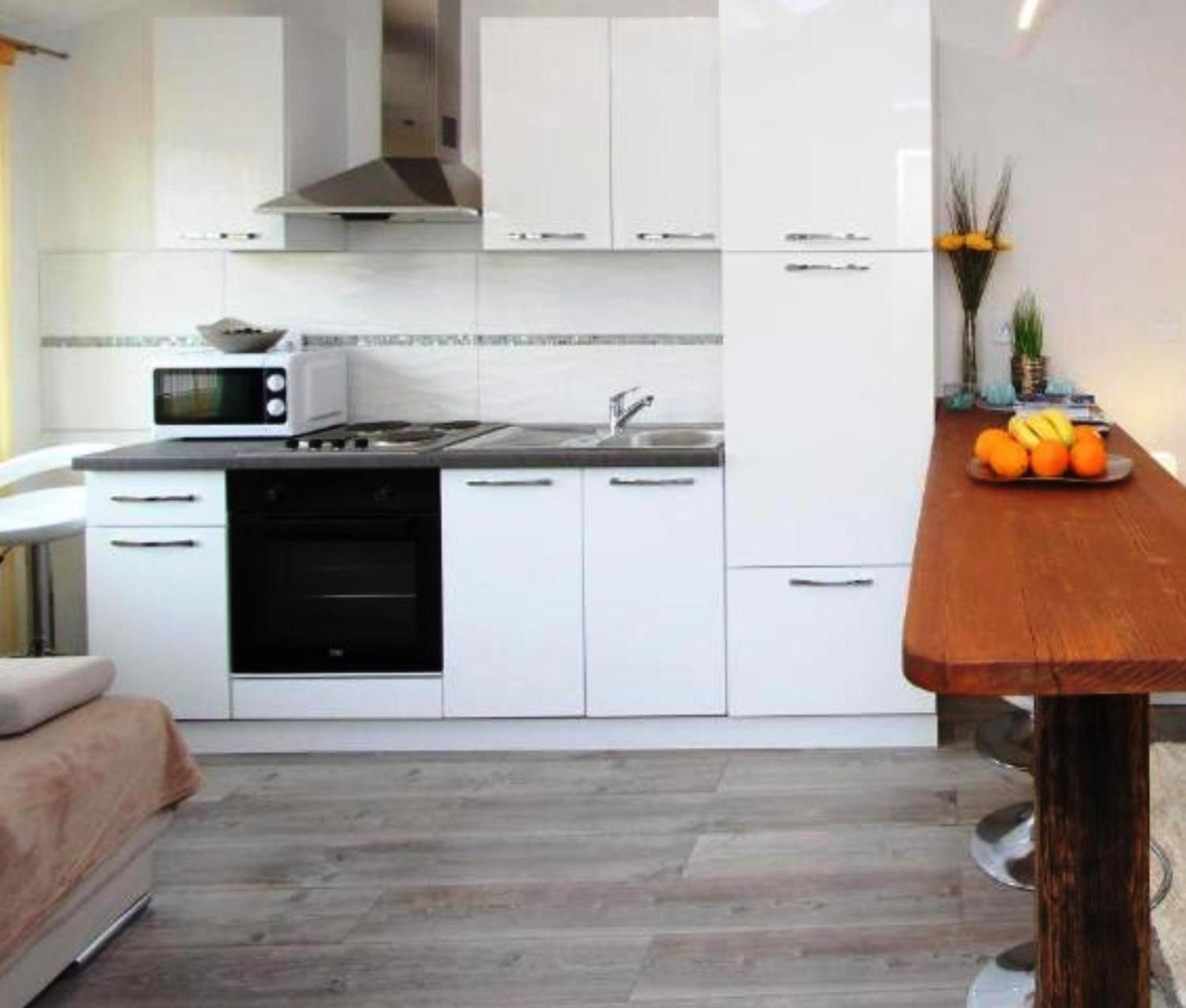 Augusta Apartment Rovinj Exterior photo