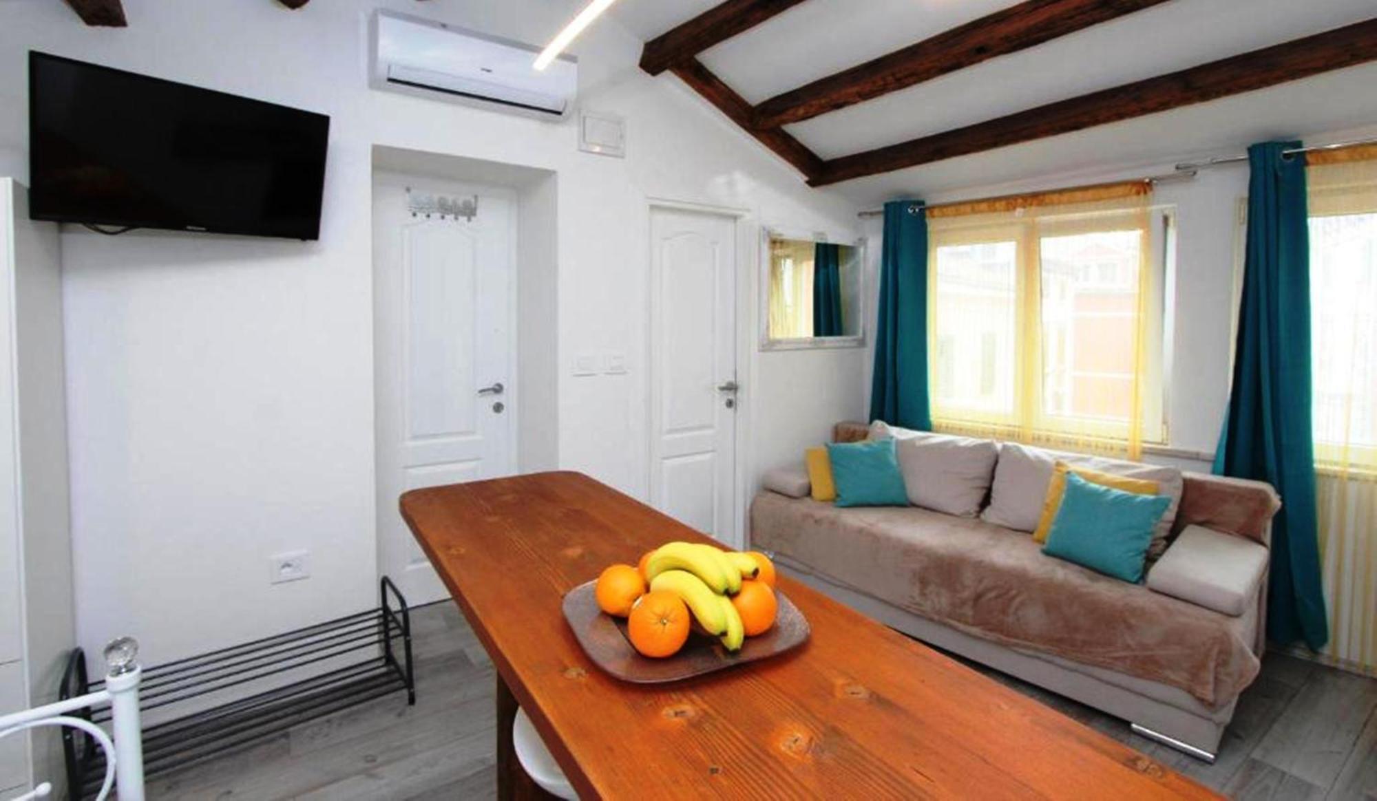 Augusta Apartment Rovinj Exterior photo